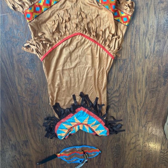 Halloween Couples Indian Costumes Tan and Black Costume Set - Picture 2 of 3